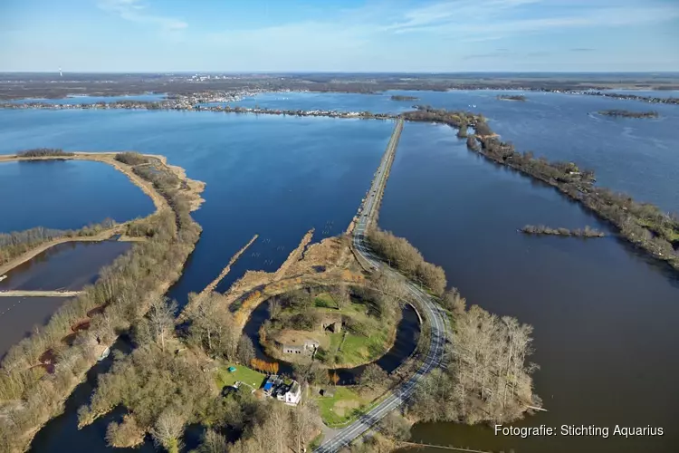 Nieuwe Hollandse Waterlinie en Stelling van Amsterdam zijn één UNESCO Werelderfgoed: de Hollandse Waterlinies