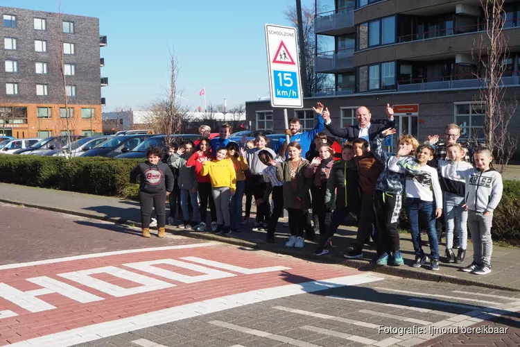 15 km per uur voor verkeersveilige omgeving bij basisschool Het Kompas