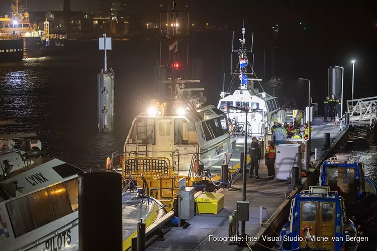 Man overleden bij ongeval op zee voor kust IJmuiden