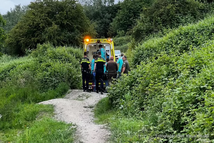 Mountainbiker gewond na val in Velsen-Zuid