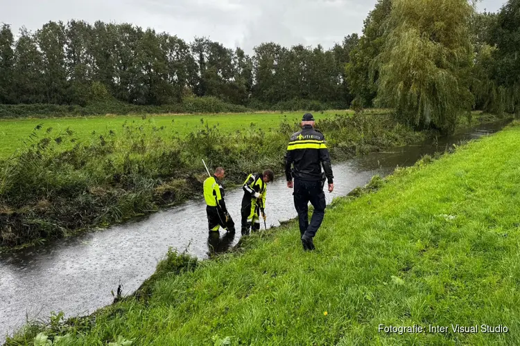 Politie-onderzoek in sloot Driehuis