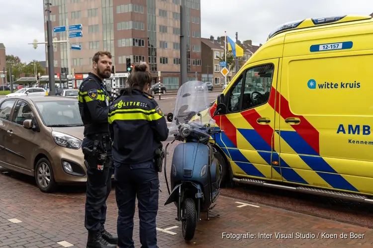 Scooterrijder aangereden in IJmuiden