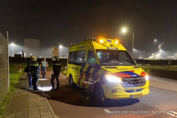 Traumahelikopter opgeroepen voor gewonde fietser op sluis in IJmuiden
