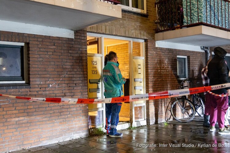 Explosie bij woning Gildenlaan in Velsen-Noord: Één gewonde naar ziekenhuis