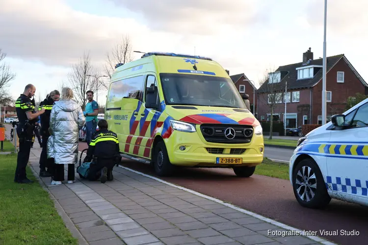 Kindje gewond bij aanrijding met auto waterloolaan Driehuis