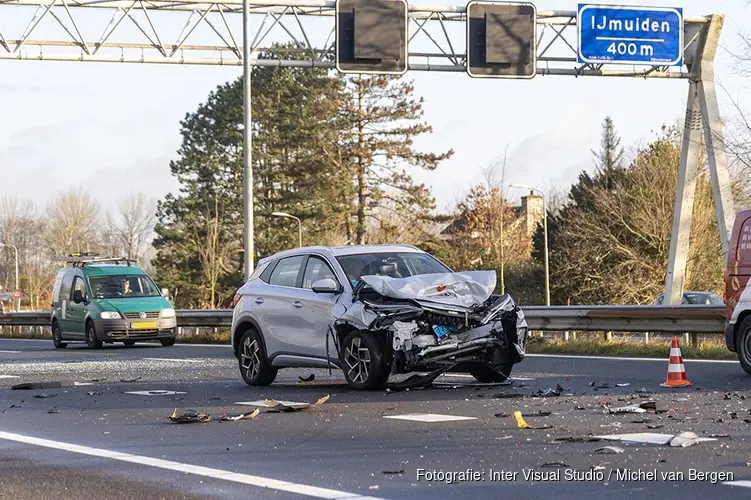 Gewonde bij zwaar ongeval op de A208 bij Velserbroek