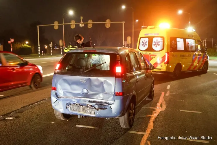 Veel schade bij kop-staartbotsing in Velsen-Zuid