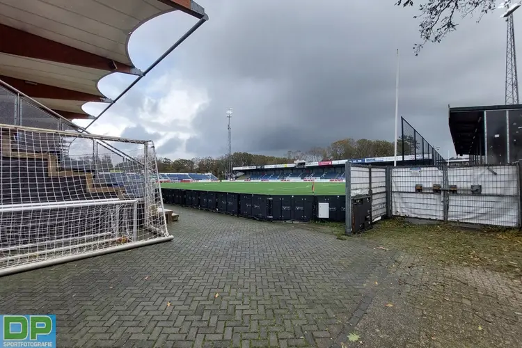 Telstar deelt flinke tik uit aan FC Dordrecht (5-0)