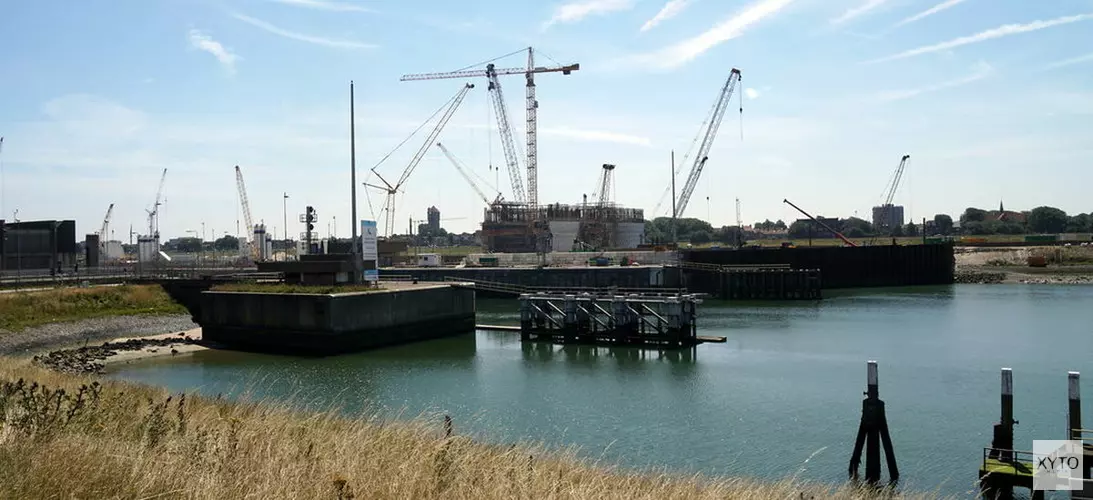 Grote tegenslag bij bouw zeesluis IJmuiden: ruim twee jaar vertraging