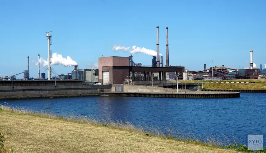 Tata Steel betaalt voor schoonmaken stof in IJmuiden