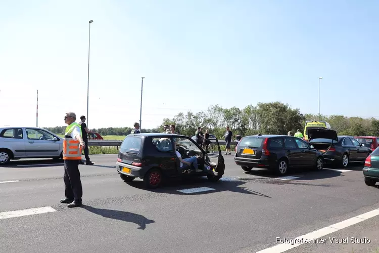 Chaos op A9 weer voorbij: spits met twee ongelukken en een kapotte auto