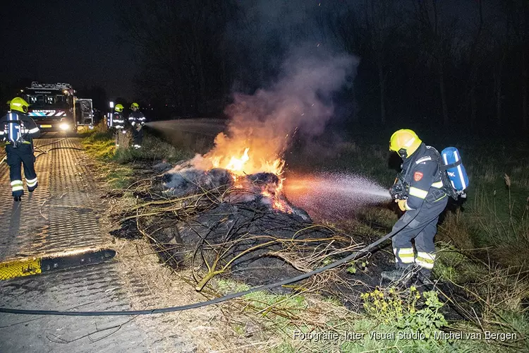 Scheepsbrand blijkt buitenbrandje te zijn in Velserbroek